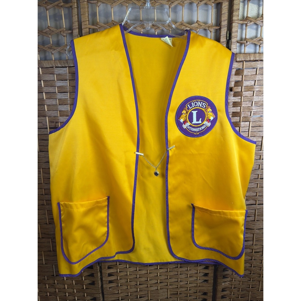 VTG Lions Club International Satin Vest Men's Large Pockets & Patch & Vest Clip